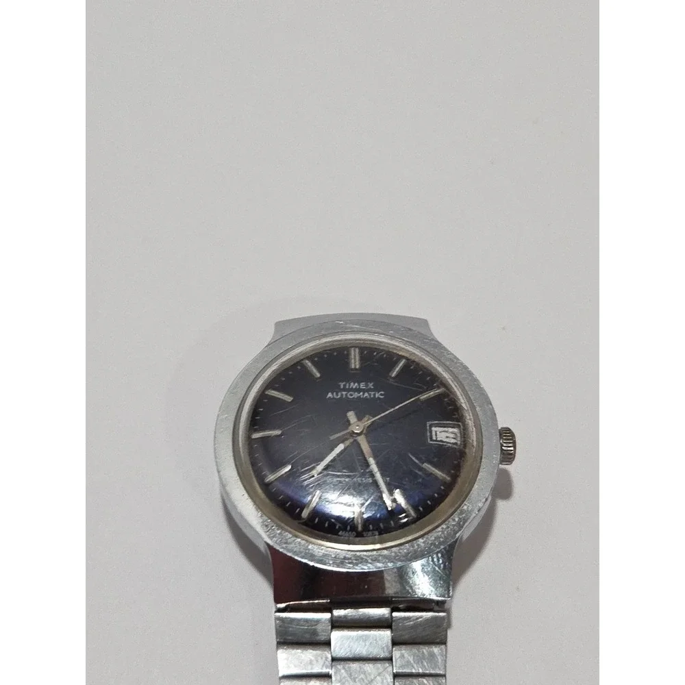 TIMEX 1975 AUTOMATIC 10879 COLLECTBLE Works Stainless Steel Band Vintage